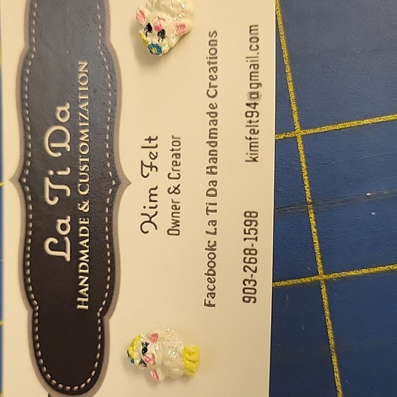 White Lamb Stud 1/4" Earrings Easter Animal Spring - Picture 2 of 3